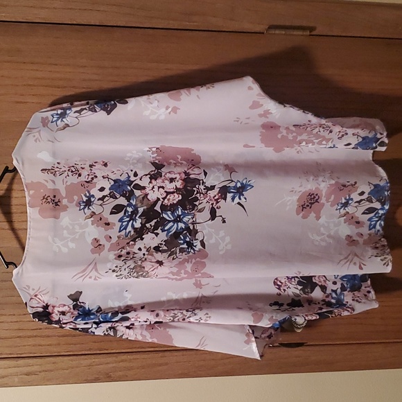 Size S Ivory Floral Kimono - Picture 3 of 3